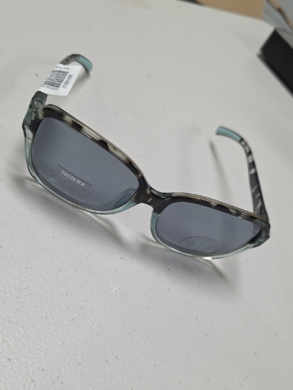 Hurley Women's Tortoiseshell Frame Sunglasses with Gray Lenses